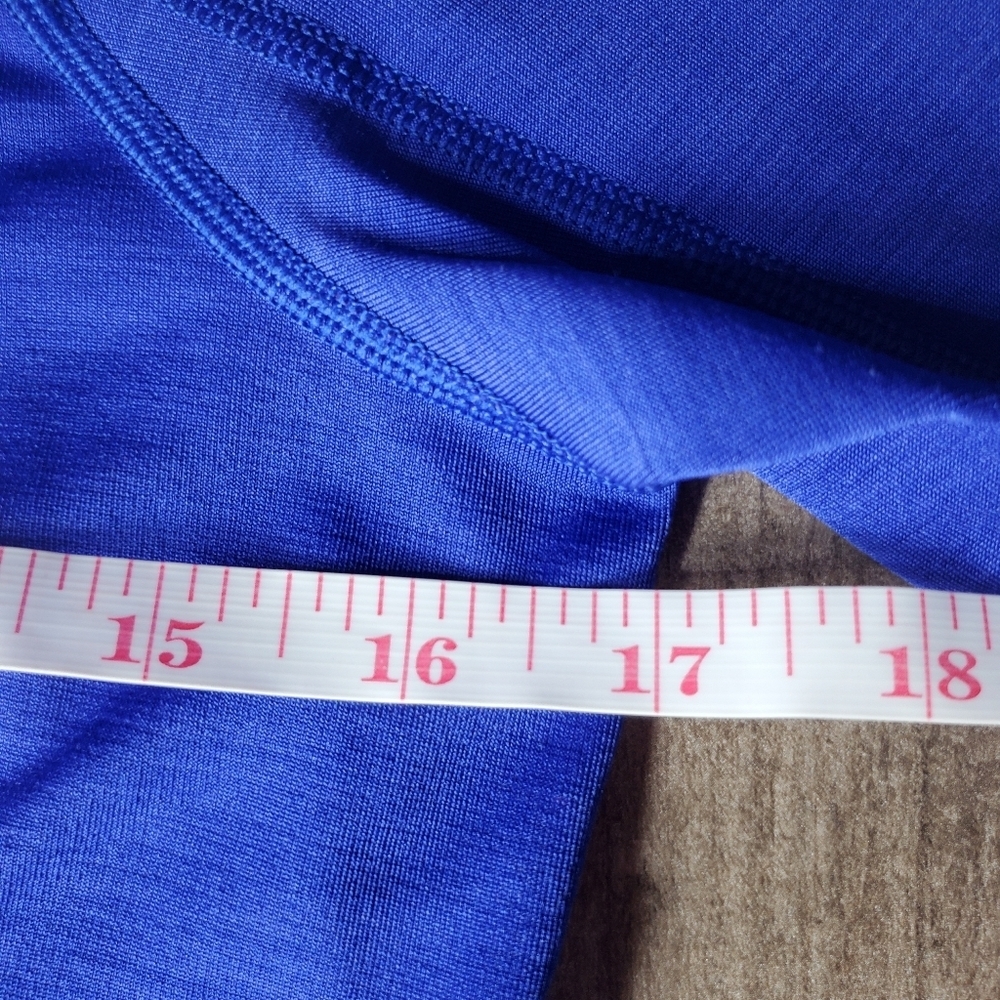 Under Armour Cold Gear Fitted Long Sleeve Athletic Top Women's Size Medium EUC - Picture 6 of 16